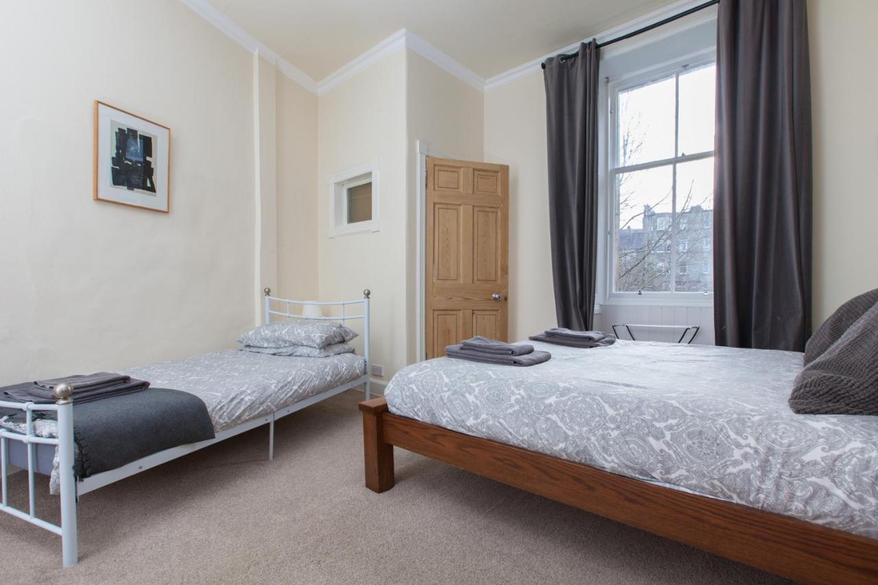 Amazing Apartments - London Road By Holyrood Park Единбург Екстериор снимка